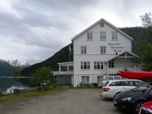 FJaerland Hotel